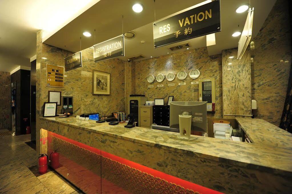 Cheonan Metro Tourist Hotel Екстер'єр фото